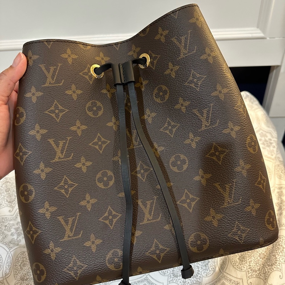 Neonoe LV 🛑SOLD🛑